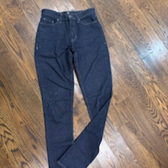 LIke New Curvy High-Rise subtle Flare Jean with slit sz 27L - Picture 4 of 9